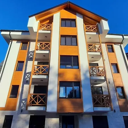 Felix 14 アパート